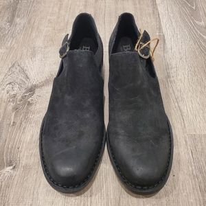 NEW Born Nolina Black Leather Ankle Buckle Booties